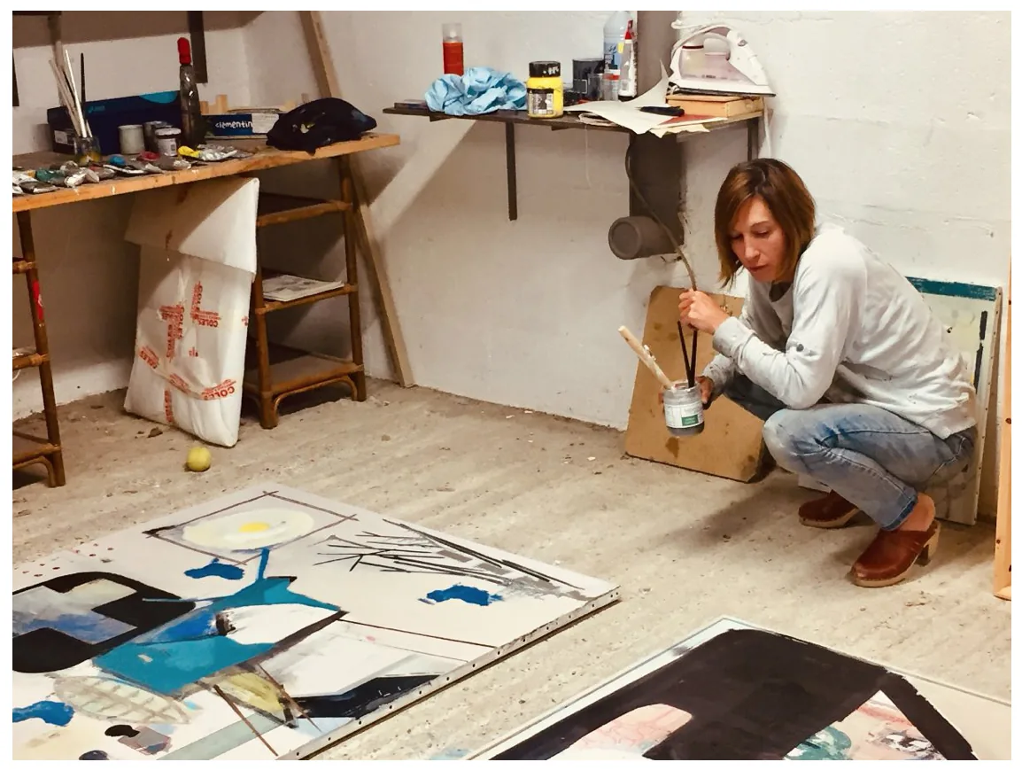 Delphine HOGARTH LAFAYE, artist in studio